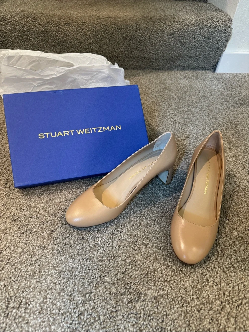 NEW in box: Stuart Weitzman Babette 60 Adobe Nude Tan Block Heel Pump Size 9B